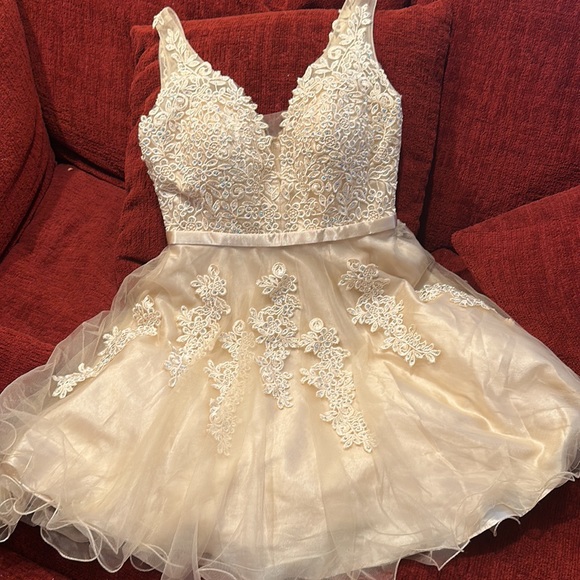 One used - Picture 3 of 17